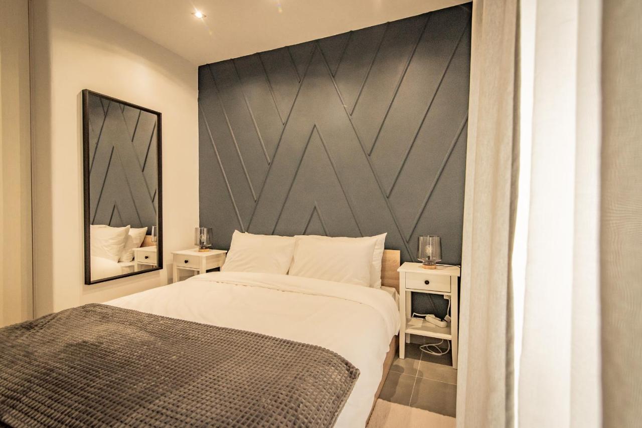 Apollo'S Apartment On Radio City Midas Home 테살로니키 외부 사진