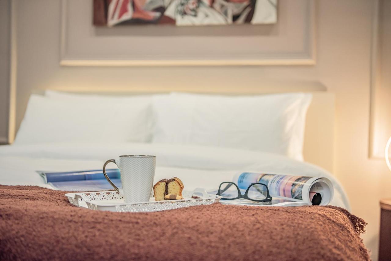 Apollo'S Apartment On Radio City Midas Home 테살로니키 외부 사진