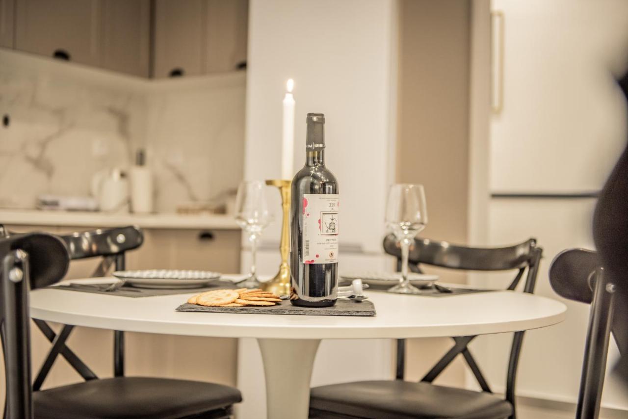 Apollo'S Apartment On Radio City Midas Home 테살로니키 외부 사진