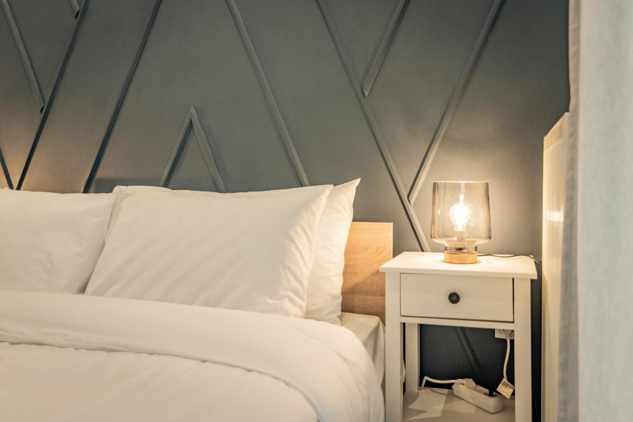 Apollo'S Apartment On Radio City Midas Home 테살로니키 외부 사진